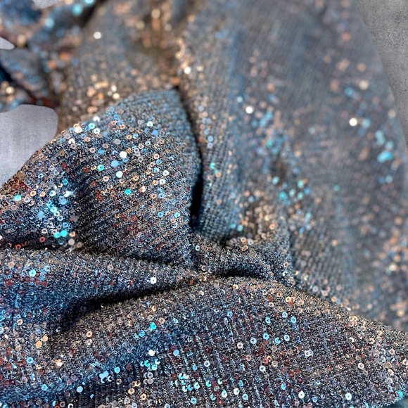 NWT Elegant Sexy Halston Sleeveless Silver Sequined Holiday Evening Midi Dress - Picture 4 of 7